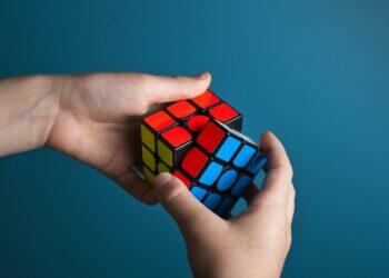 Rubik's Cube (Unsplash | olav_ahrens)