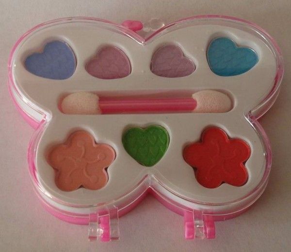 Kids makeup (eslamoda)