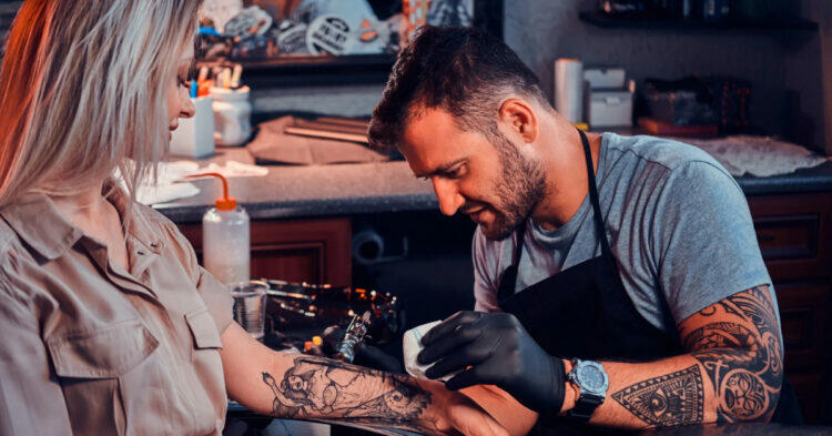 Tattoo art session