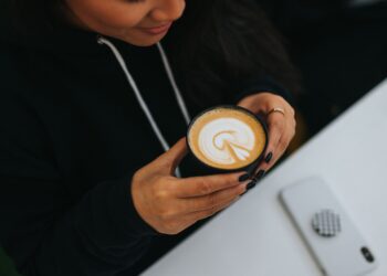 Unsplash | Nathan Dumlao