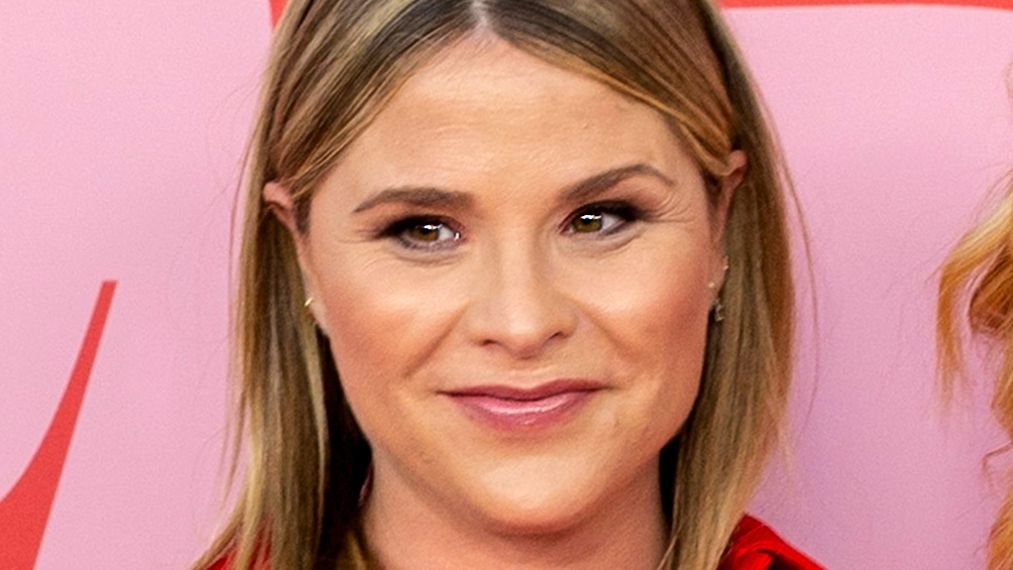 Jenna Bush Hager’s Daughter, Mila, Spills Her Mom’s Fashion Secret Diply(02)