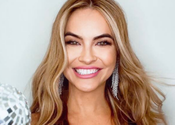 Instagram | @chrishell.stause