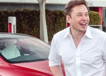 Instagram | @elonmusk