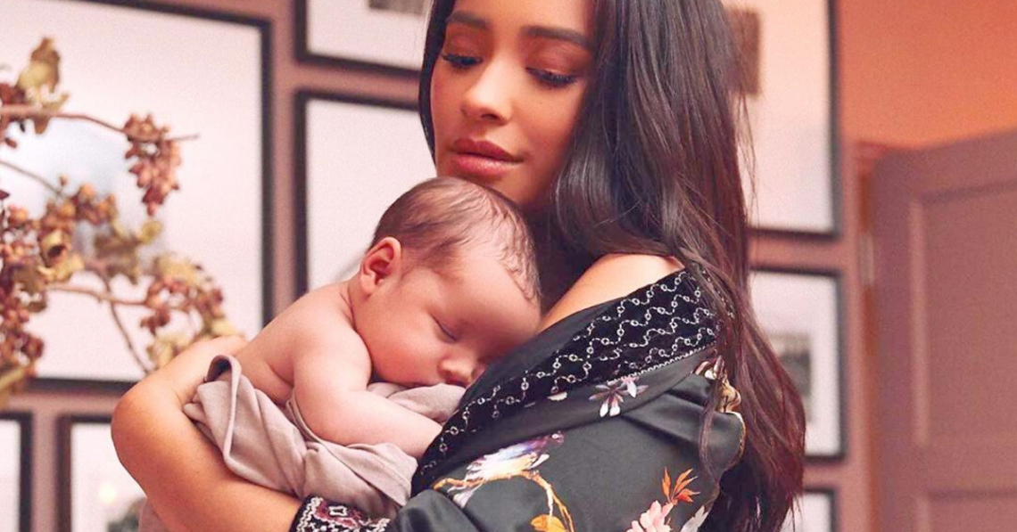 Instagram | @shaymitchell