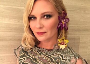 Instagram | @kirstendunst