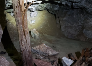 Paha Sapa Grotto