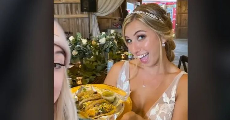 TikTok | @samirosetansel