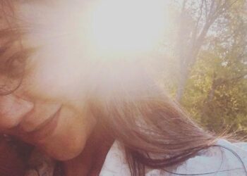 Instagram | @katieholmes212