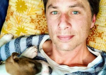 Instagram | @zachbraff