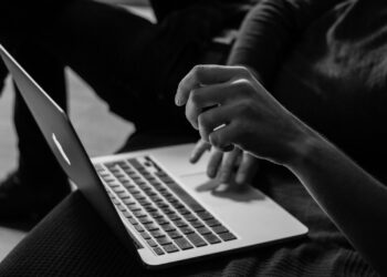 Unsplash | Sergey Zolkin