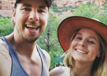 Instagram | @kristenanniebell