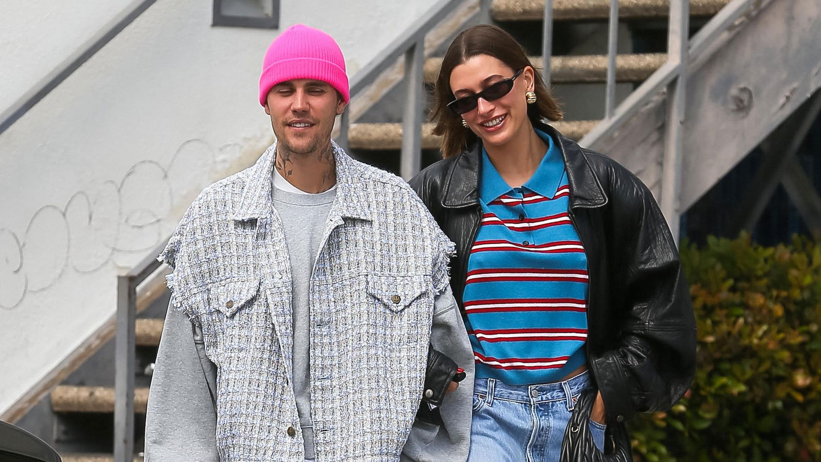 Hailey Bieber Seen Giving Comfort to Justin Bieber at Coachella: 'Is He  Okay?' – Diply, image size:1600x900