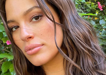 Instagram | @ashleygraham