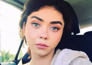 Instagram | @sarahhyland