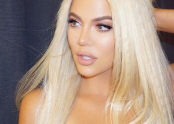 Instagram | @khloekardashian
