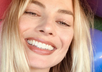 Instagram | @margotrobbie