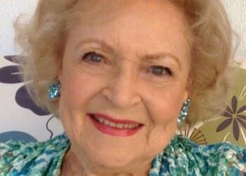 Instagram | @bettymwhite