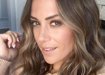 Instagram | @kramergirl