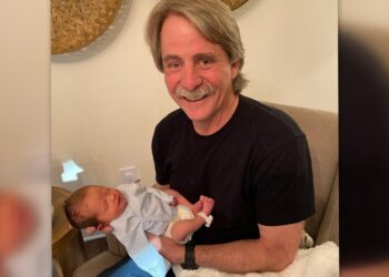 Instagram | @realjefffoxworthy