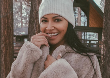 Instagram | @nayarivera