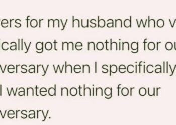 Instagram | @ foreverbridalbelfast