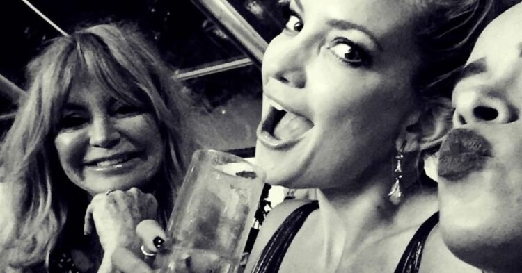 Instagram | @katehudson