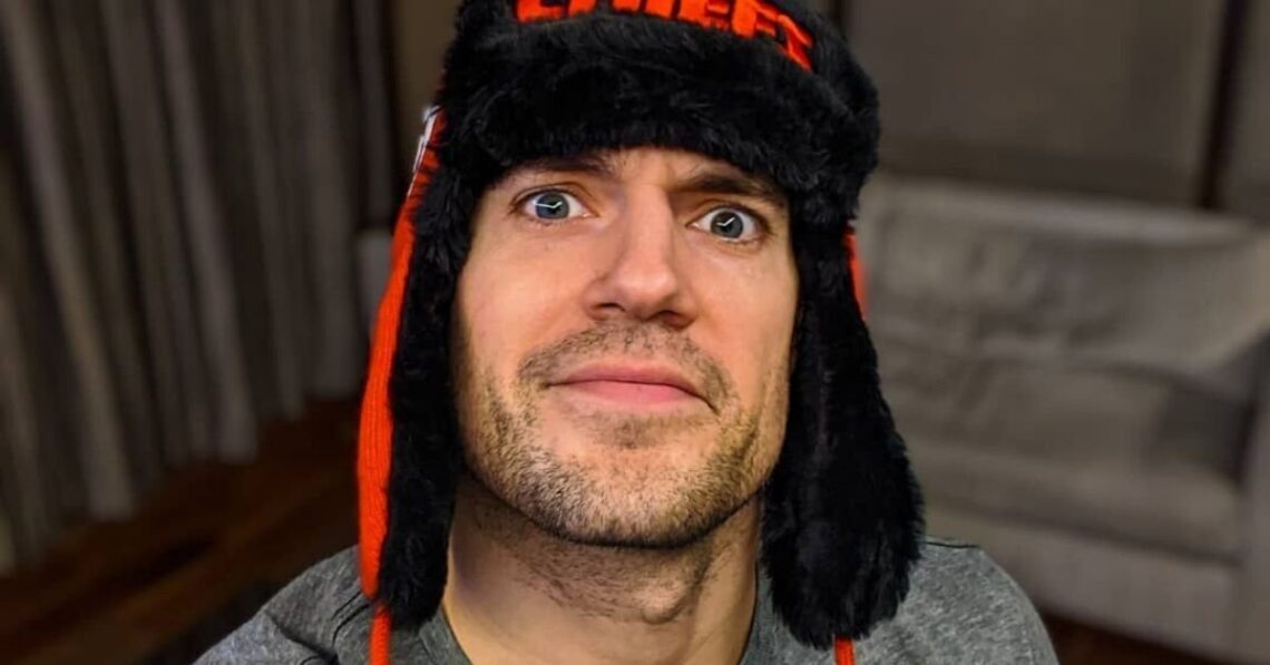 Instagram | @henrycavill