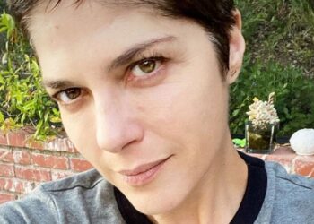 Instagram | @selmablair