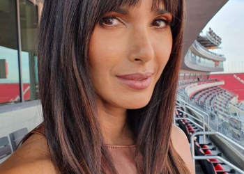 Instagram | @padmalakshmi