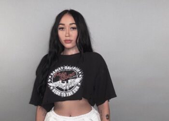 Instagram | @noahcyrus