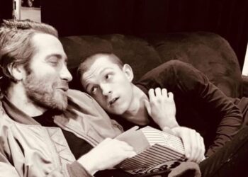 Instagram | @jakegyllenhaal