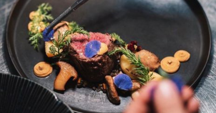 Instagram | neumond_restaurant