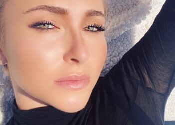 instagram | @haydenpanettiere
