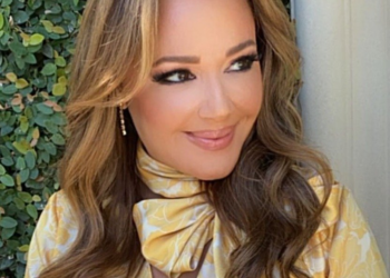 instagram | @leahremini
