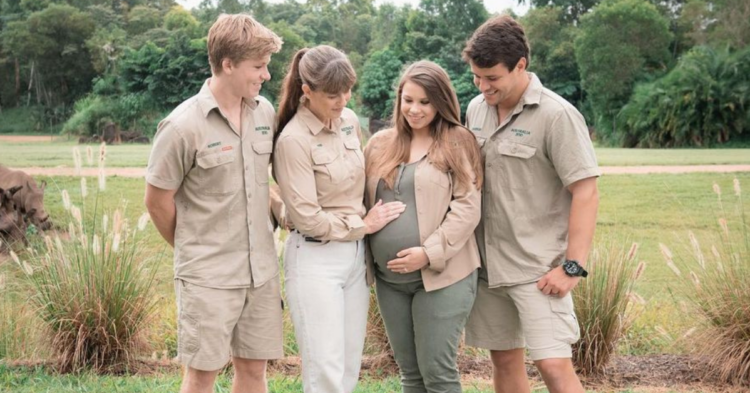 Instagram | @bindisueirwin
