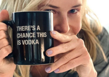 Instagram | @chelseahandler
