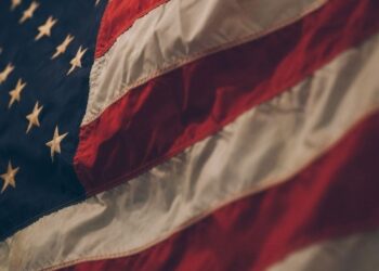 Unsplash | Samuel Branch