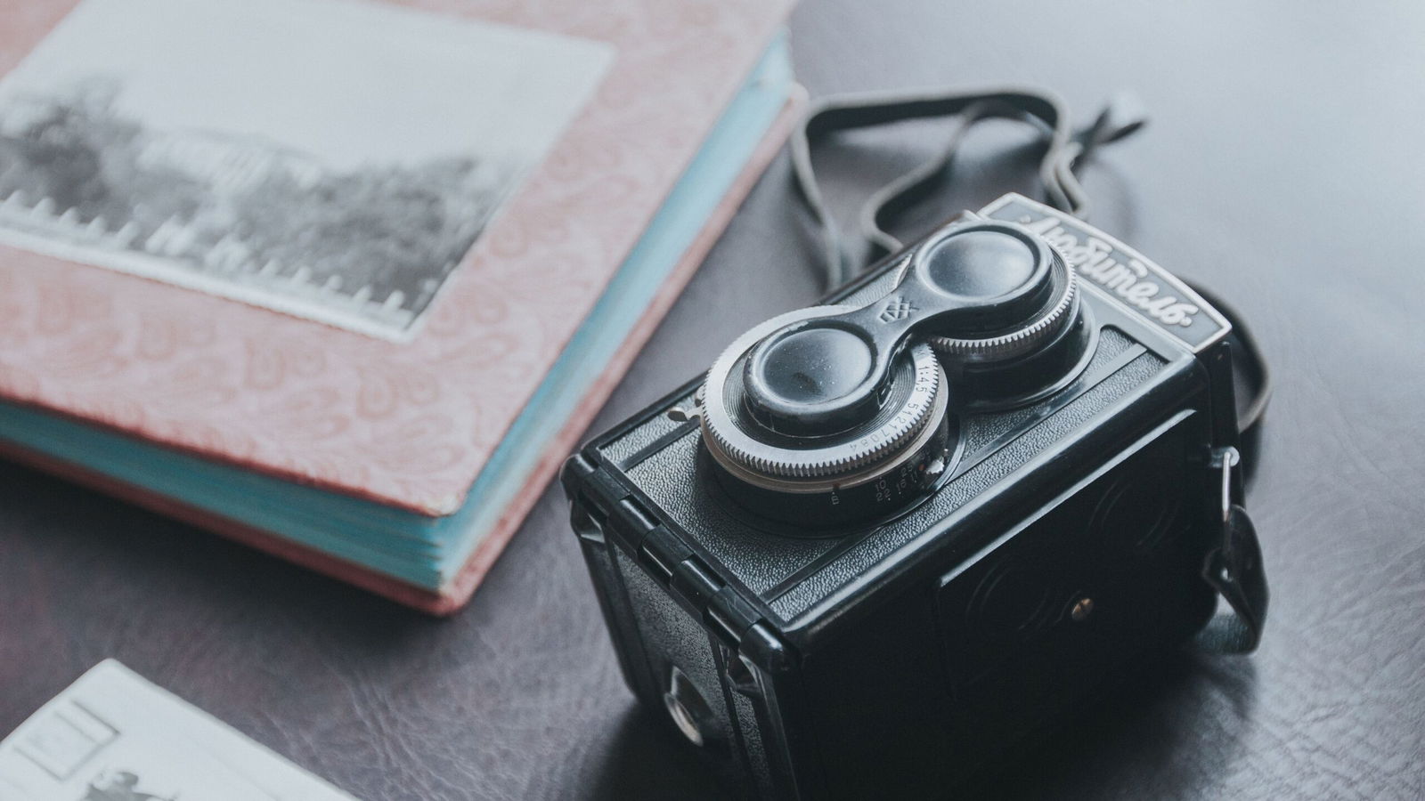 Judge Orders Woman To Give Boudoir Album To ExHusband In Divorce Diply