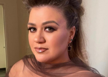 Instagram | @kellyclarkson