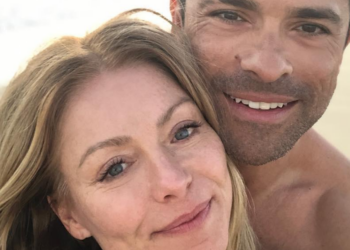 Instagram | @kellyripa