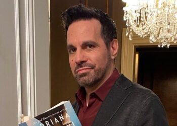 instagram | @macantone