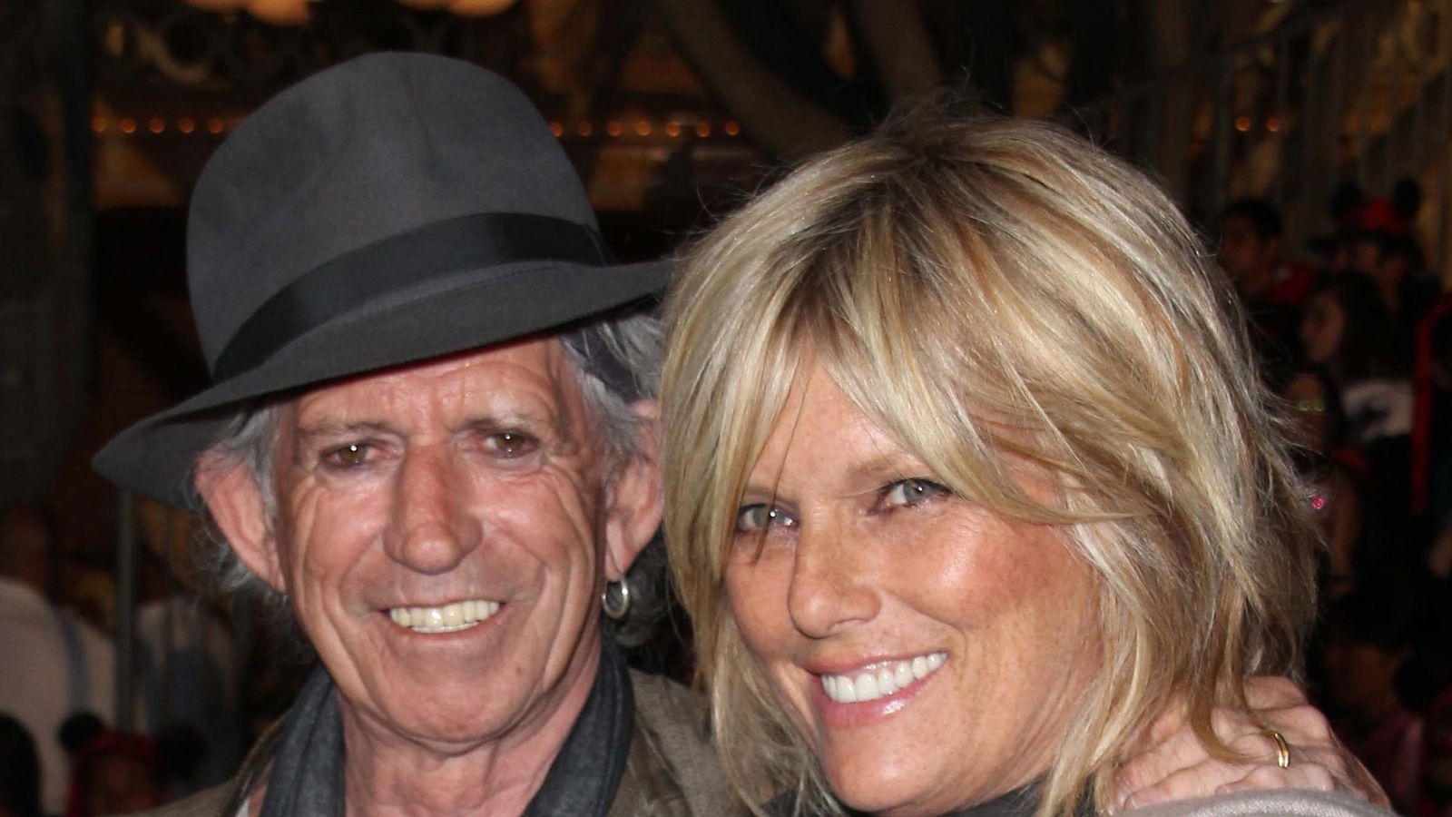Keith Richards and Patti Hansen Celebrate 39 Years of Marriage With a  Steamy Kiss – Diply, image size:1600x900