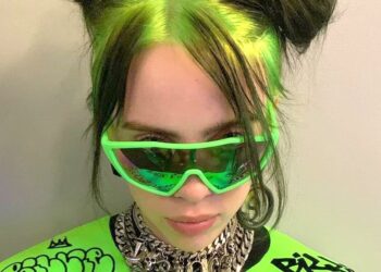 Instagram | @ billieeilish