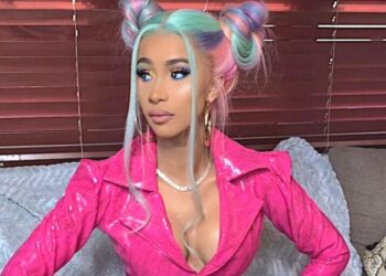 Instagram | @iamcardib
