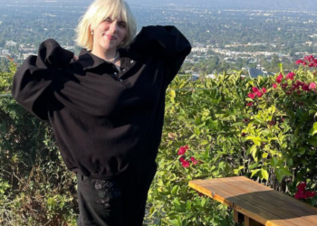 Instagram | @billieeilish