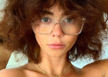 Instagram | @sarahhyland