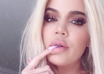 Instagram | @khloekardashian