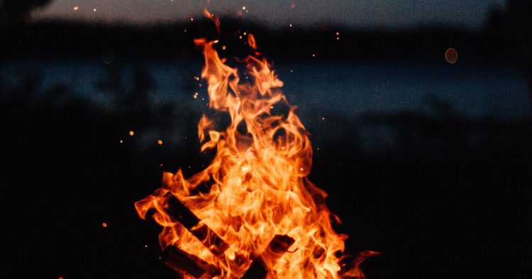 Unsplash | Nathan Lindahl