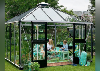 Greenhouse Stores