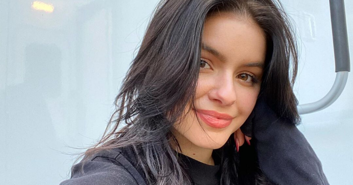 Instagram | @arielwinter